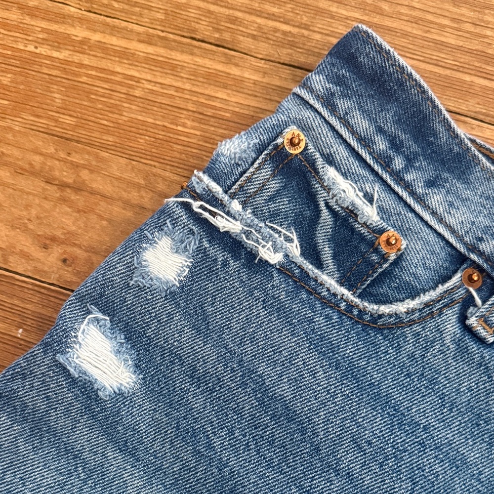 Annie high rise Abercrombie & Fitch Distressed Blue Denim Jean Shorts - Picture 5 of 5